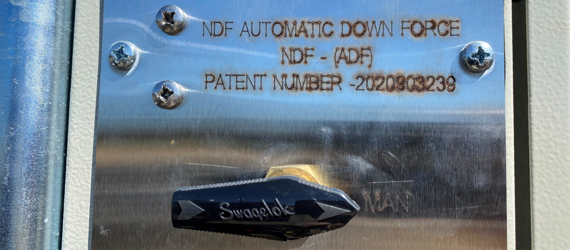 NDF SA12m in paddock